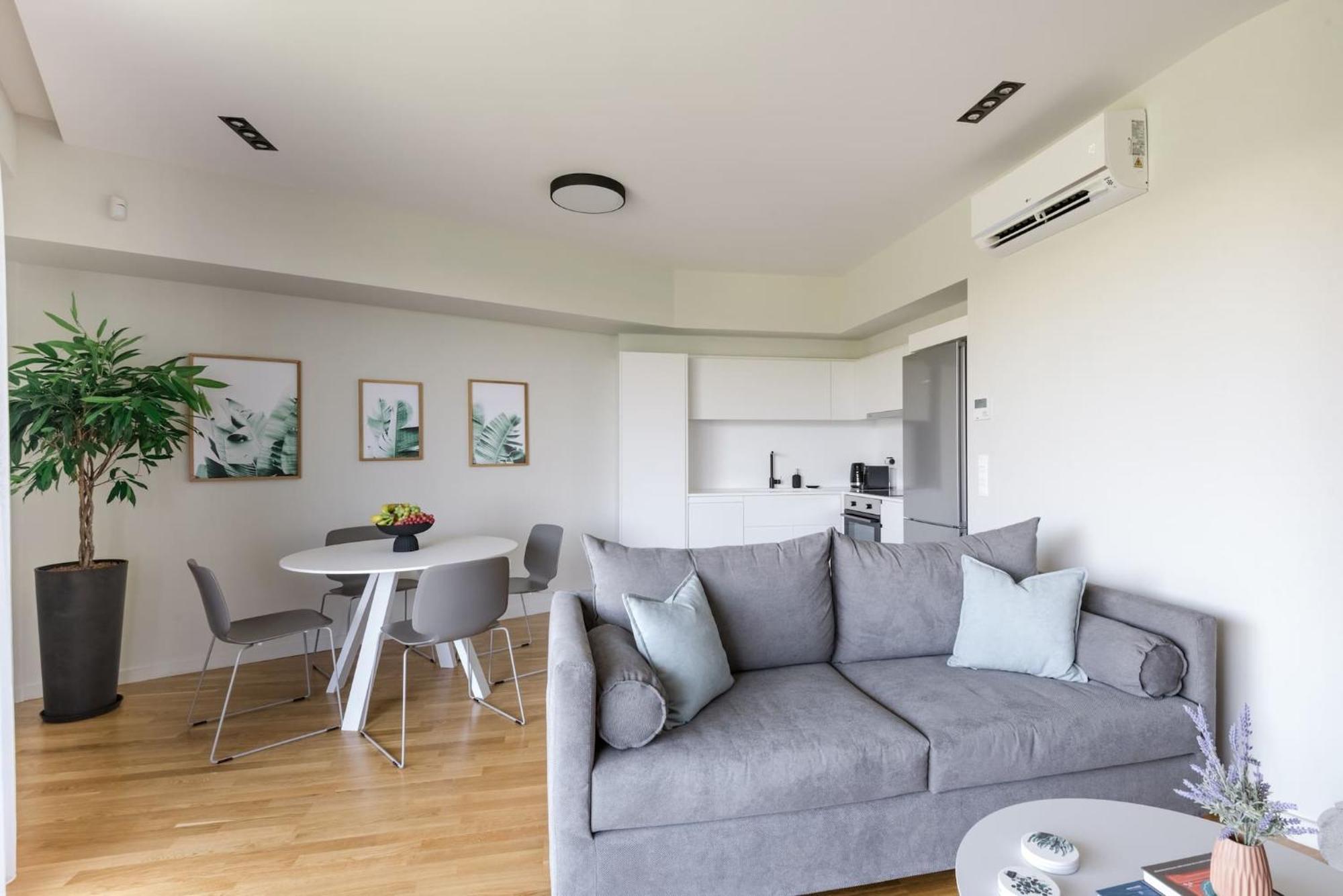 Urban Apt With Stunning Acropolis View & Roofdeck 雅典 外观 照片